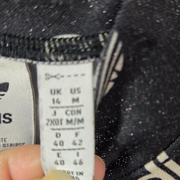 Adidas Long Sleeve Black Dress with Logo Pattern - Picture 4 of 7